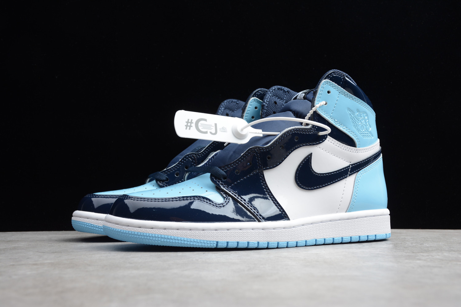 Jordan 1 Retro High UNC Patent (W) CD0461-401