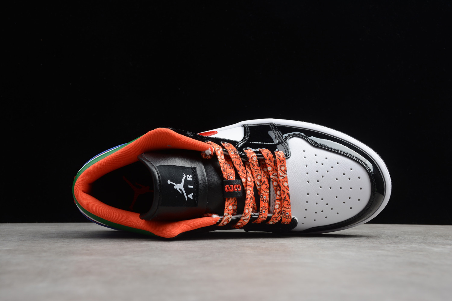 Jordan 1 Low Multi-Color Black Toe (W) CZ4776-101