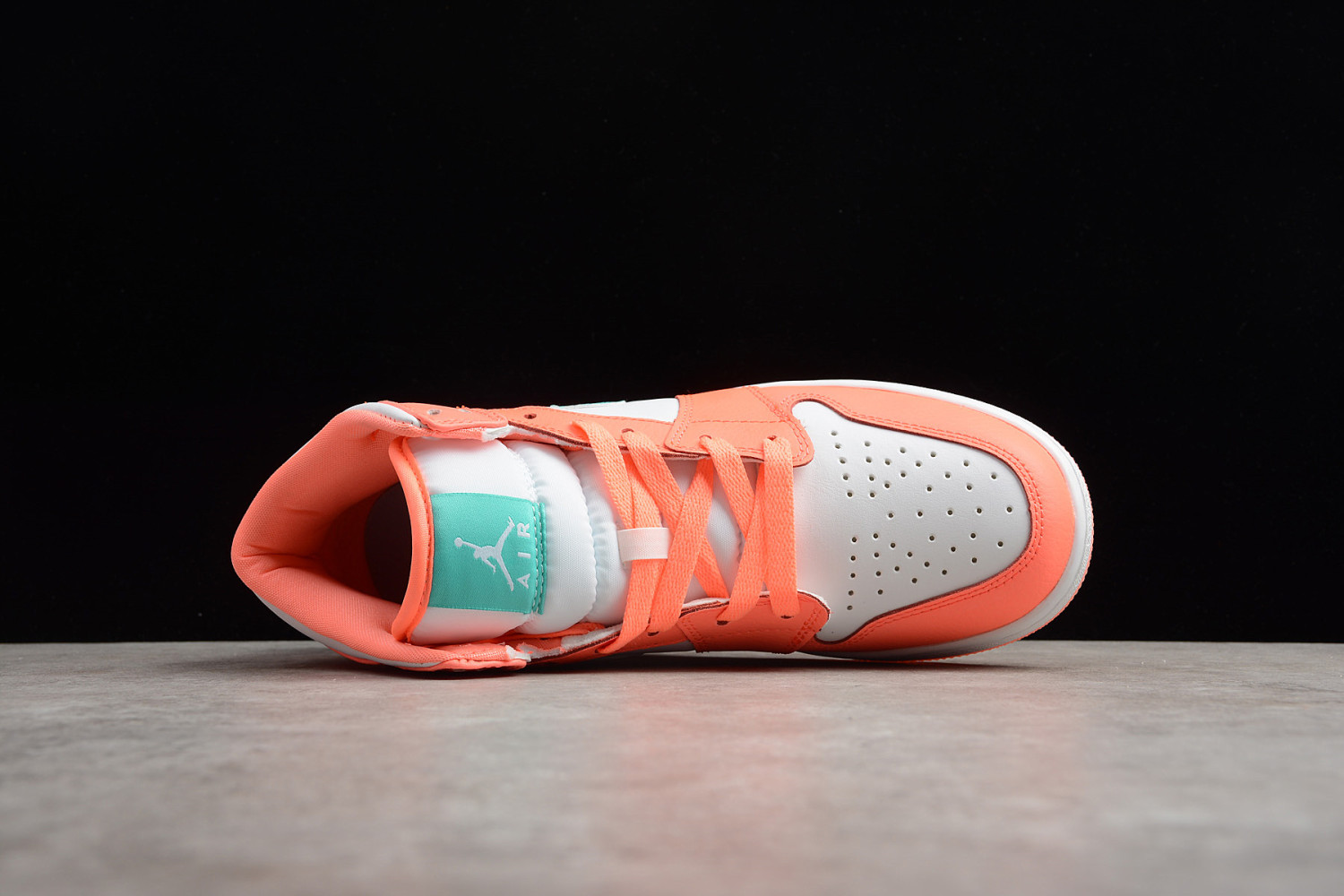Jordan 1 Mid Crimson Pulse (GS) 555112-814