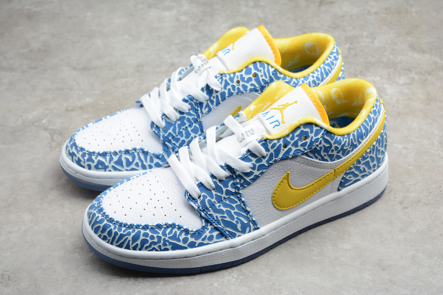 Jordan 1 Retro Low West Coast 309192-172