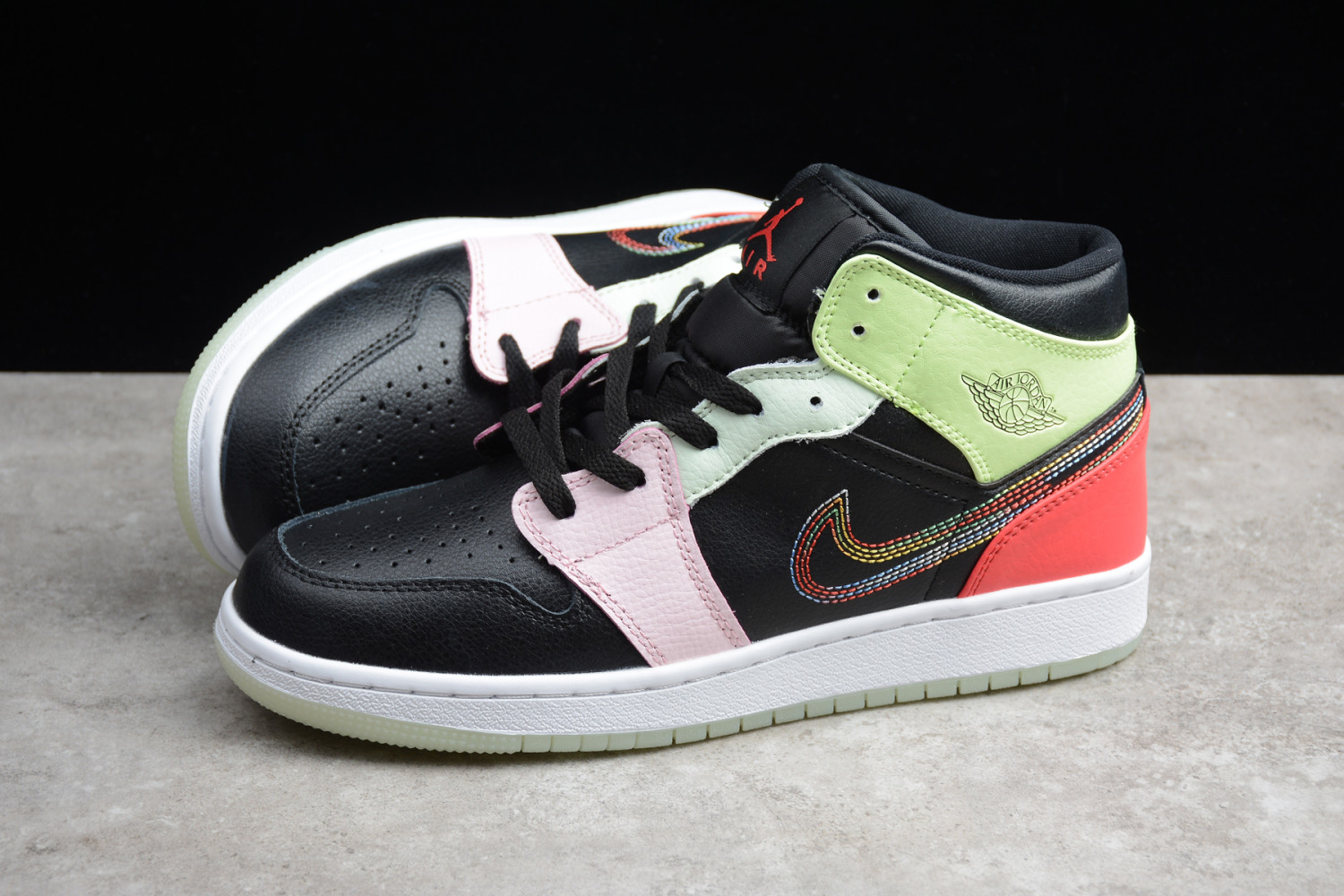 Jordan 1 Mid Glow-In-The-Dark (GS) AV5174-076
