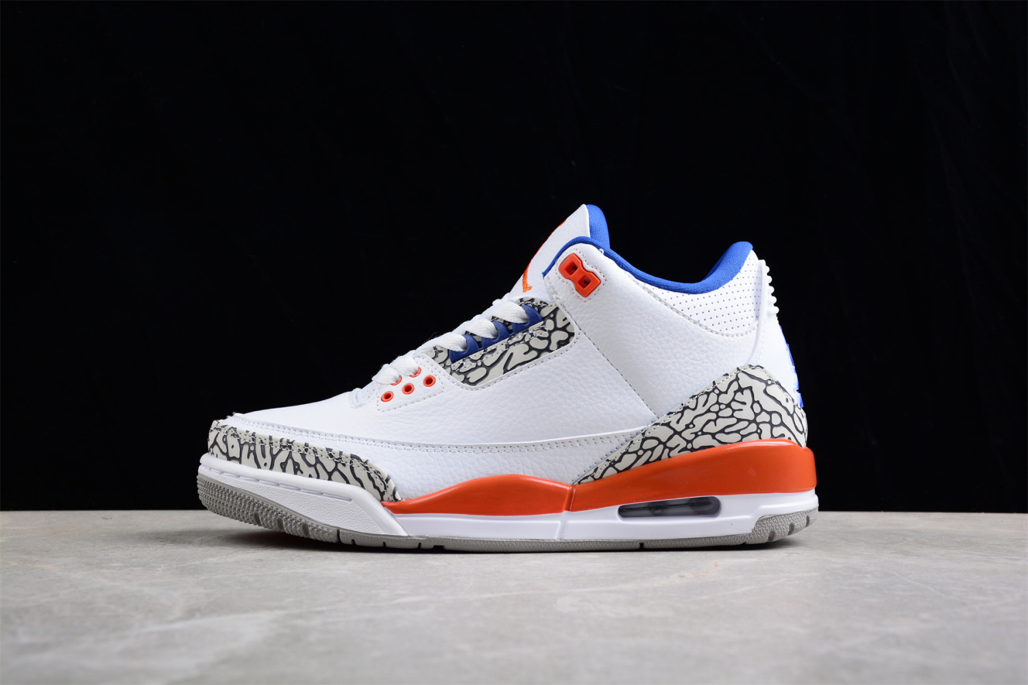 Jordan 3 Retro Knicks  136064-148