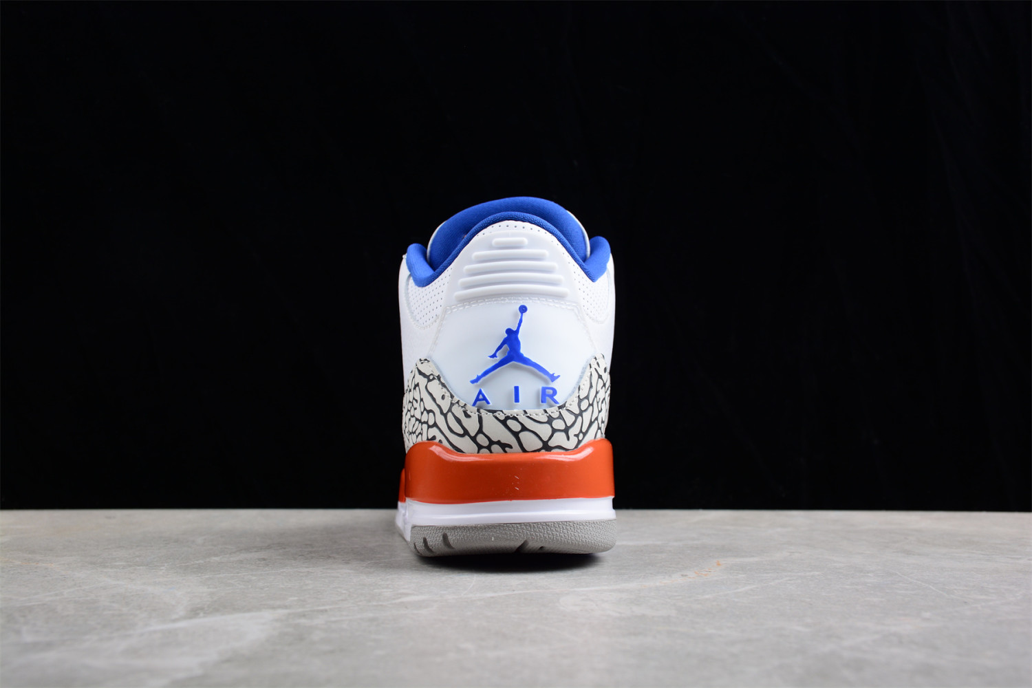 Jordan 3 Retro Knicks  136064-148
