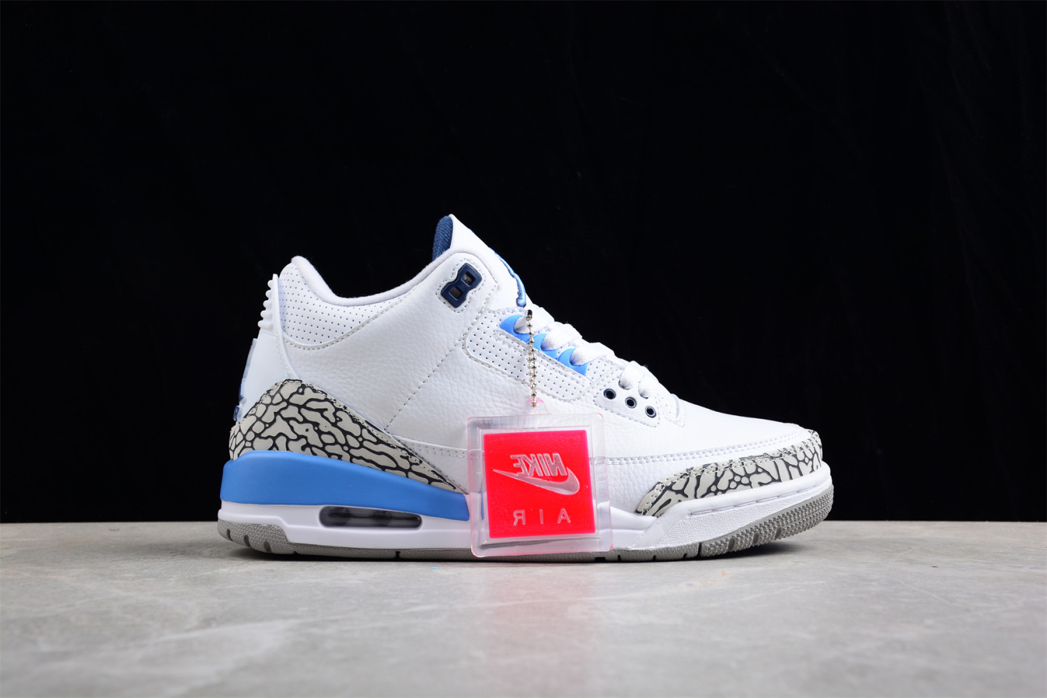 Jordan 3 Retro UNC (2020) CT8532-104
