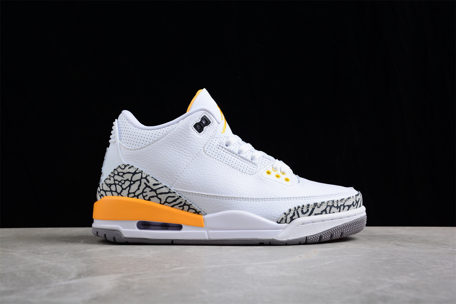 Jordan 3 Retro Laser Orange (W) CK9246-108