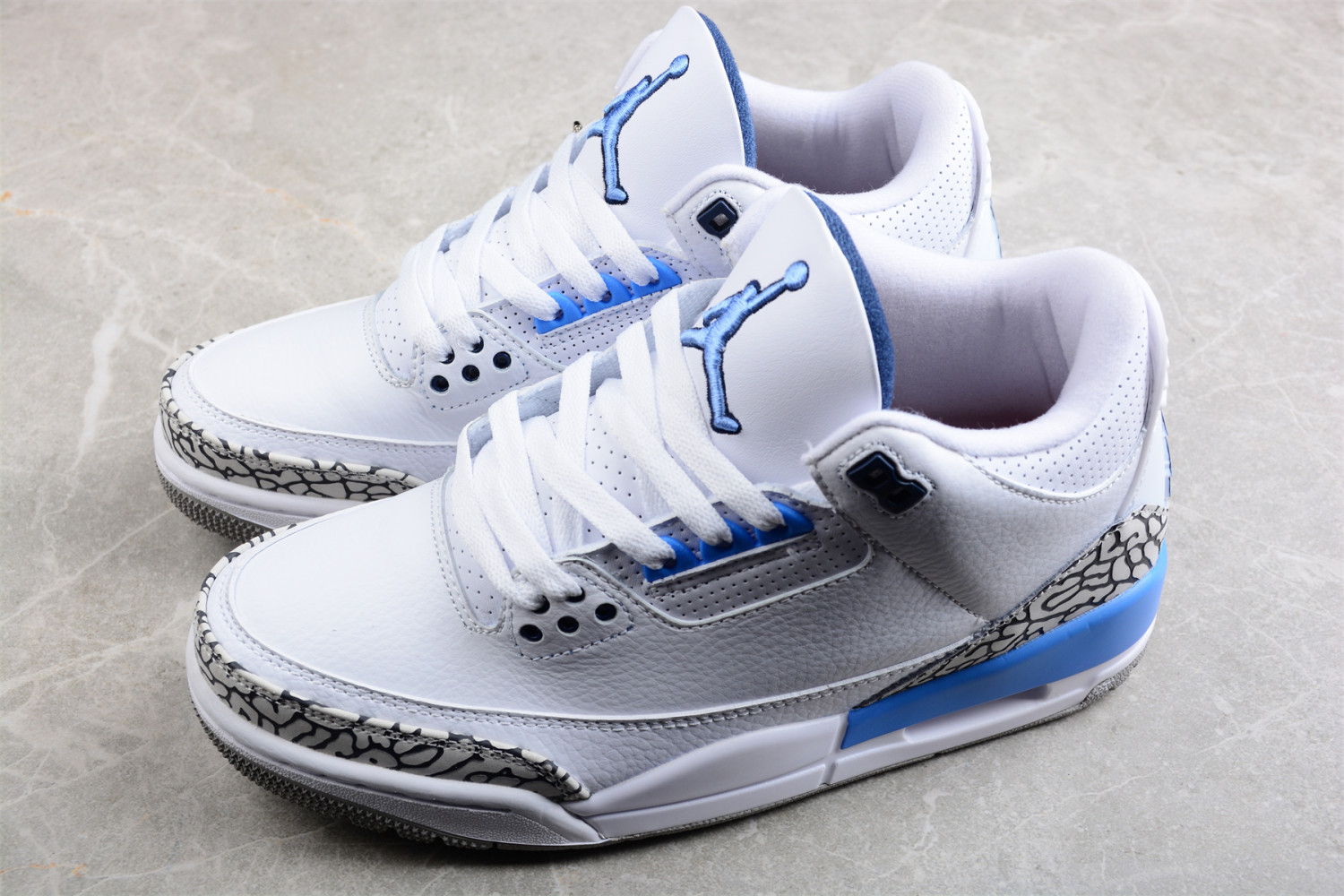 Jordan 3 Retro UNC (2020) CT8532-104
