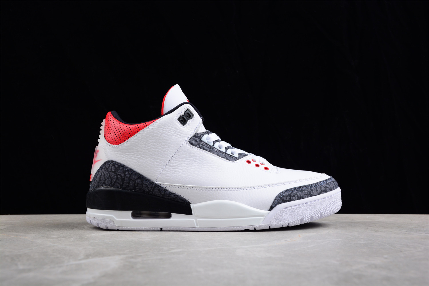 Jordan 3 Retro SE Fire Red Denim (2020) CZ6431-100
