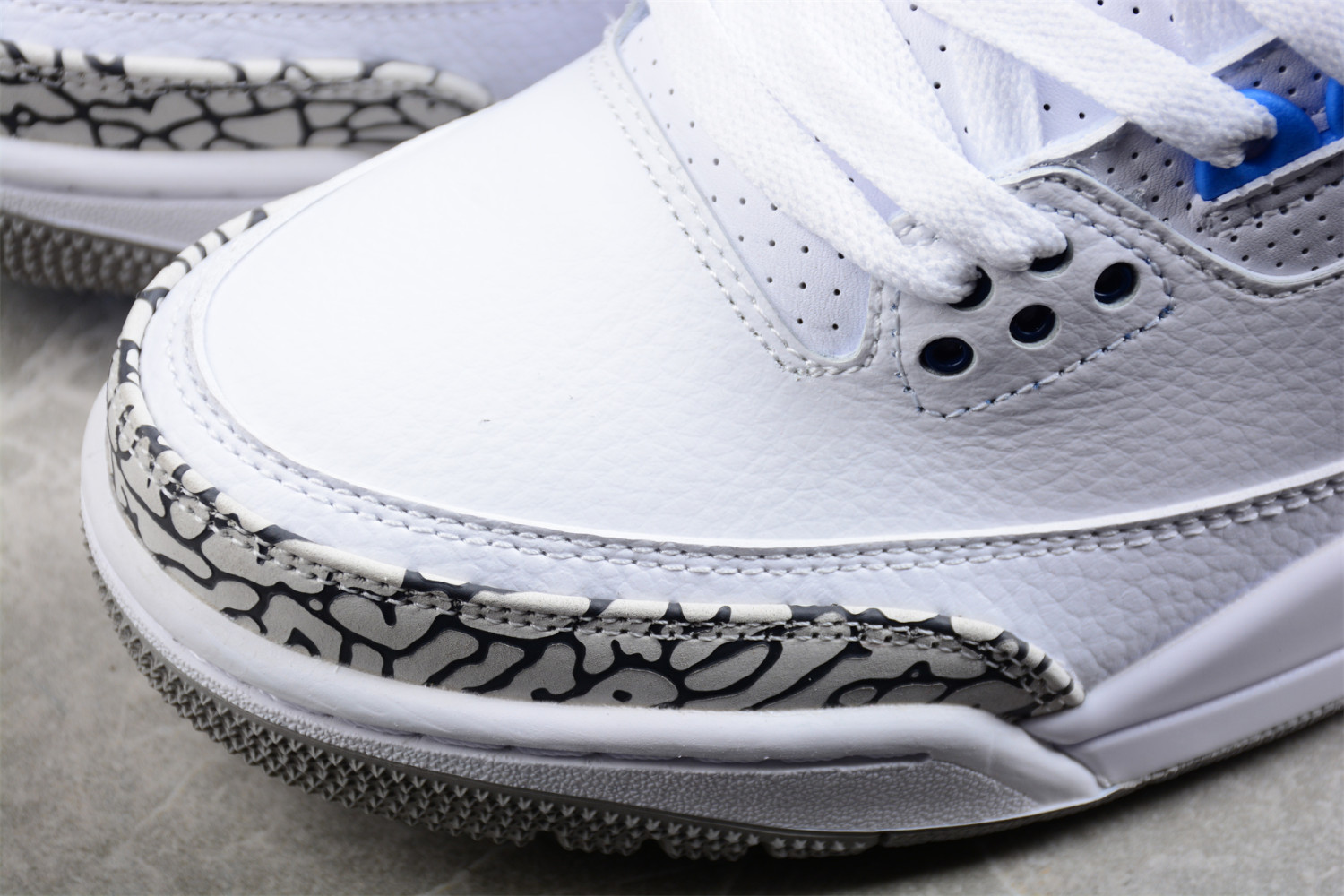 Jordan 3 Retro UNC (2020) CT8532-104