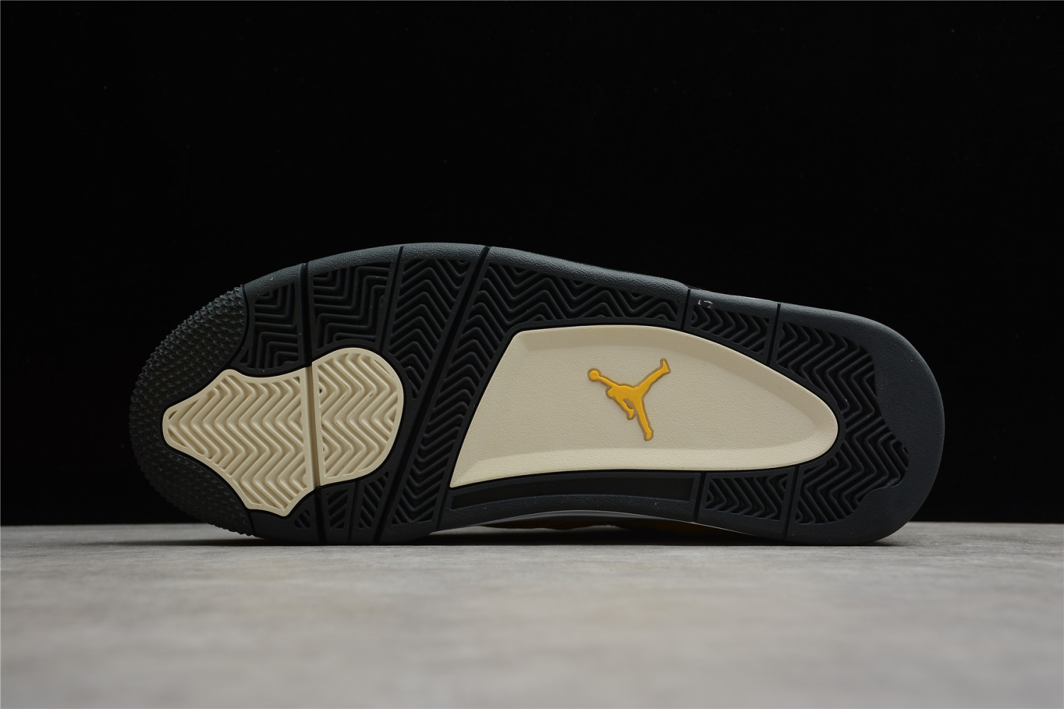 Jordan 4 Retro Lightning (2006) 314254-702