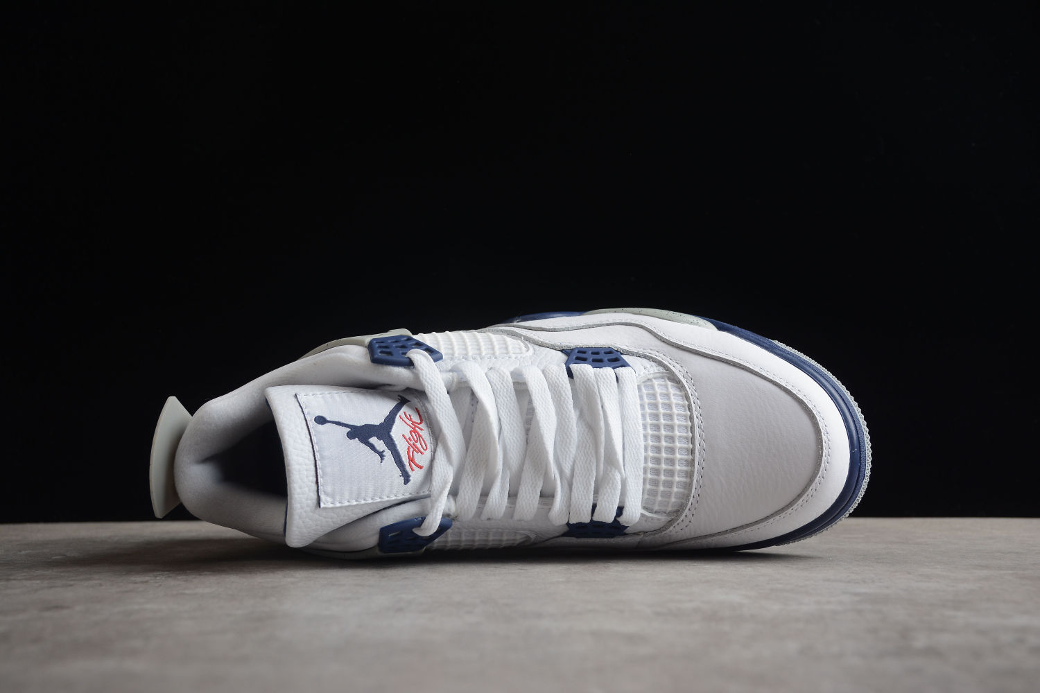 Jordan 4 Retro Midnight Navy DH6927-140