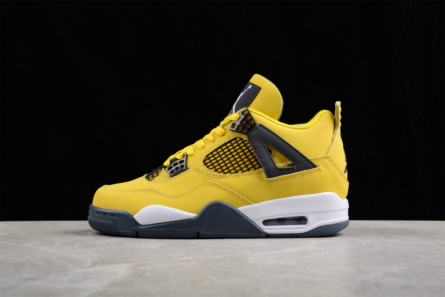 Jordan 4 Retro Lightning (2021) CT8527-700