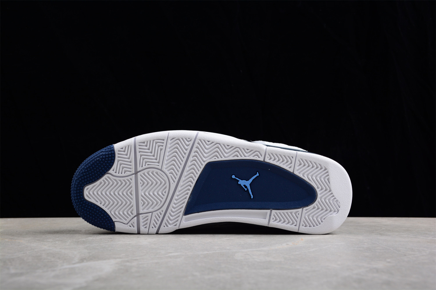 Jordan 4 Retro Columbia (2015) 314254-107