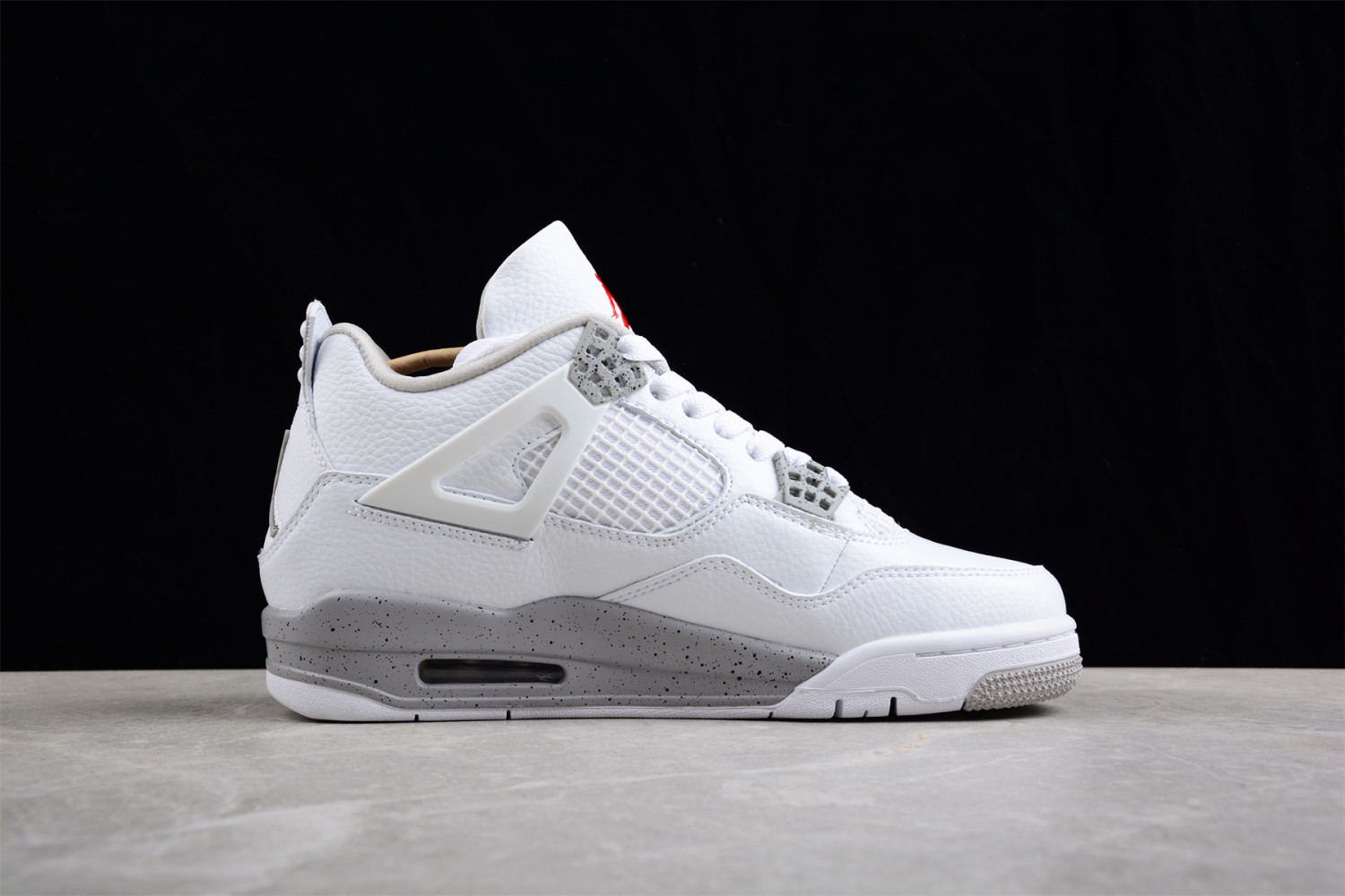 Jordan 4 Retro White Oreo (2021) CT8527-100