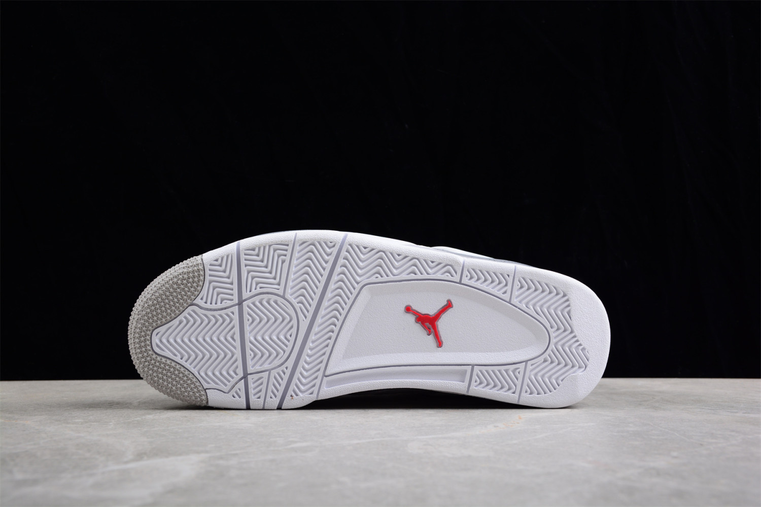 Jordan 4 Retro White Oreo (2021) CT8527-100