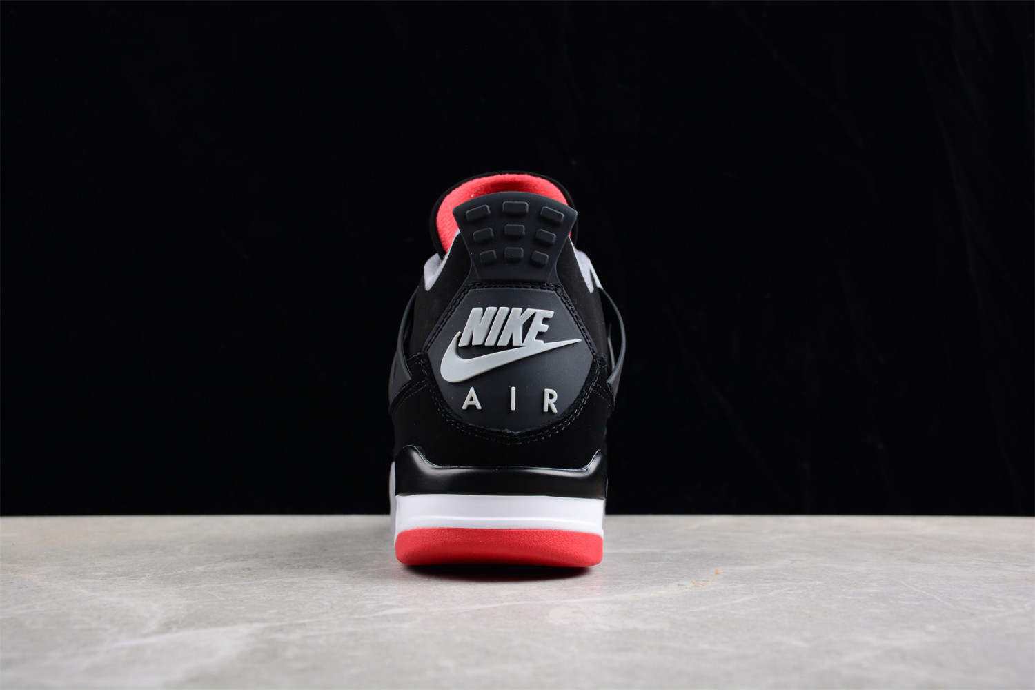 Jordan 4 Retro Bred (2019) 308497-060