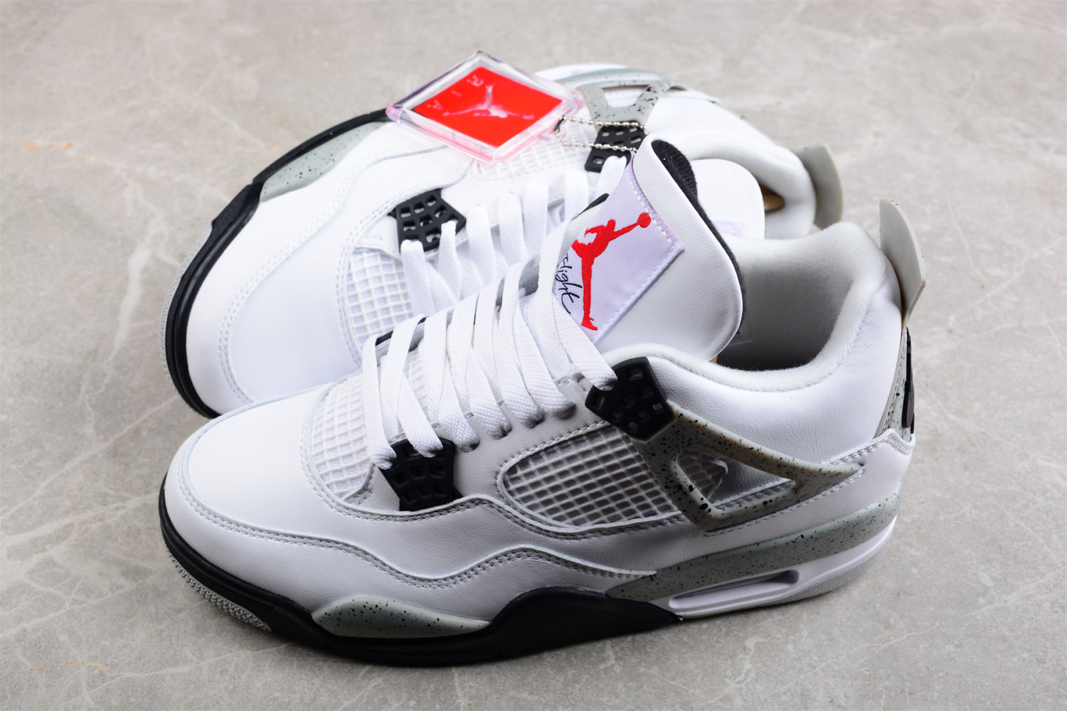 Jordan 4 Retro White Cement (2016) 840606-192