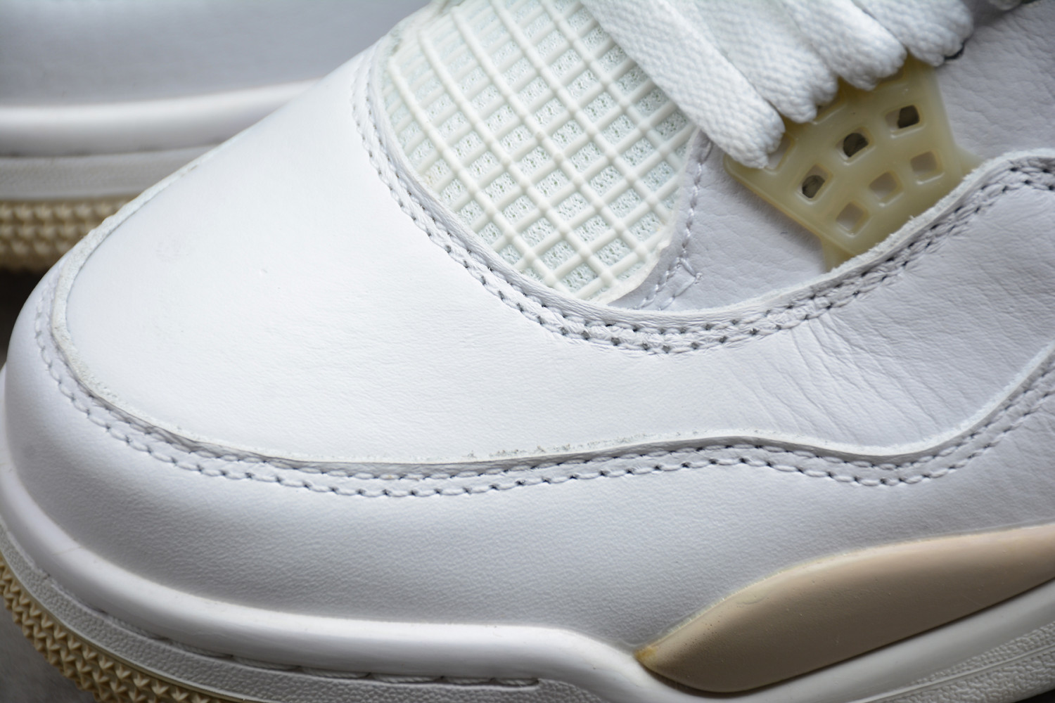 Jordan 4 Retro Sand (2017) (GS) 487724-118