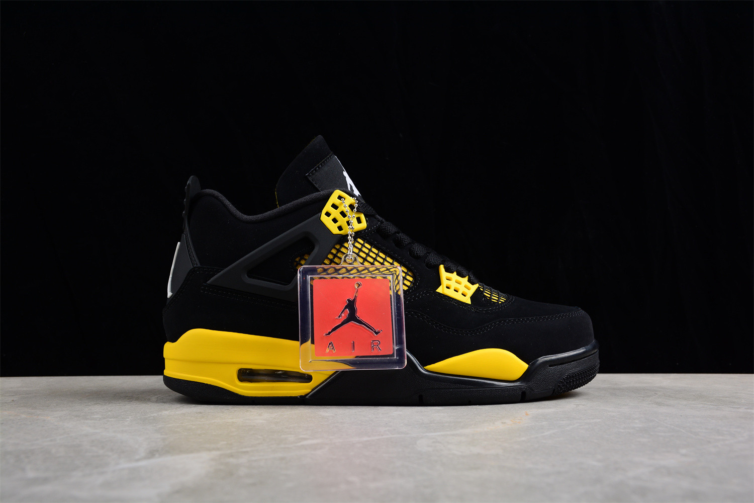 Air Jordan 4 Retro 