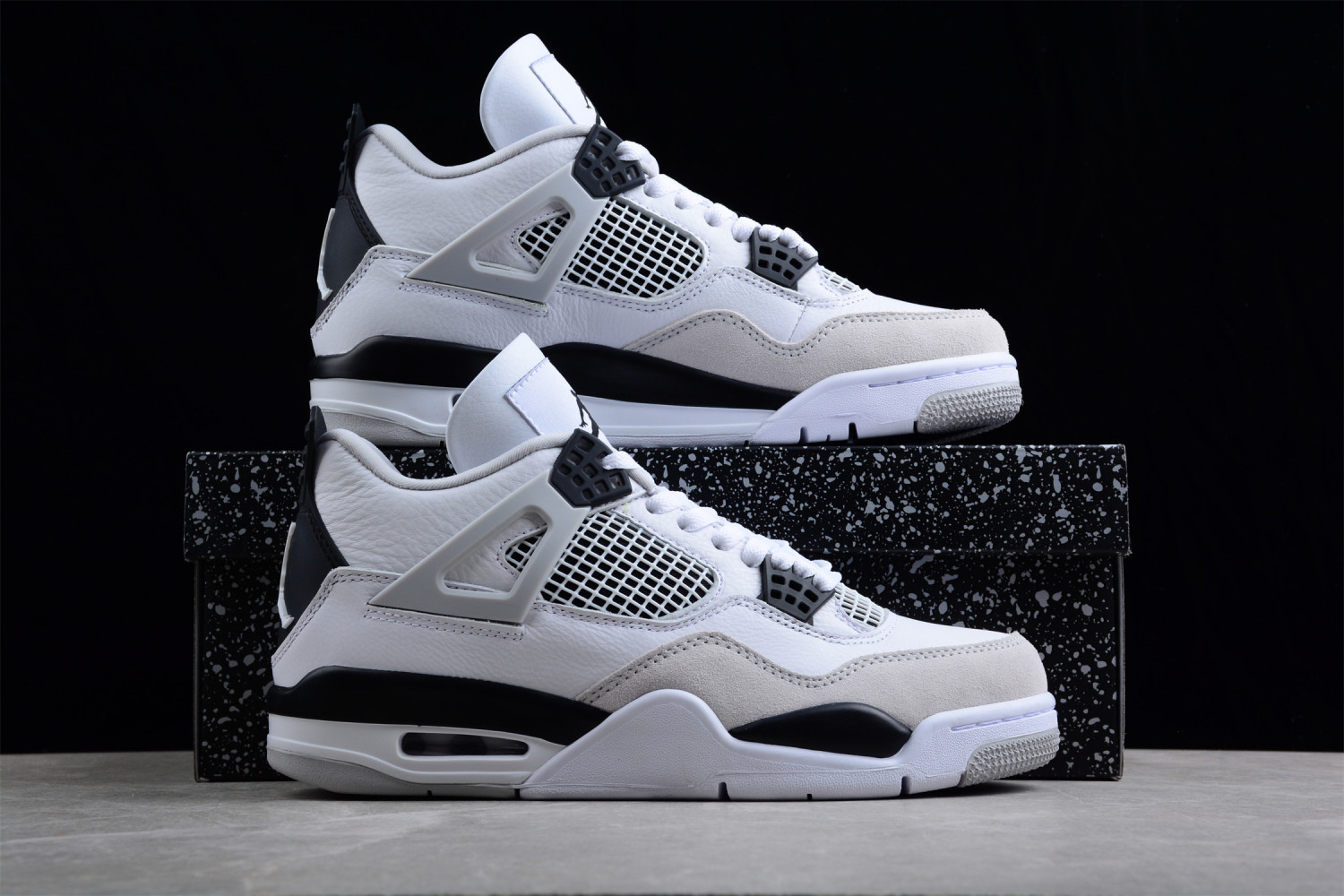 Jordan 4 Retro Military Black DH6927-111