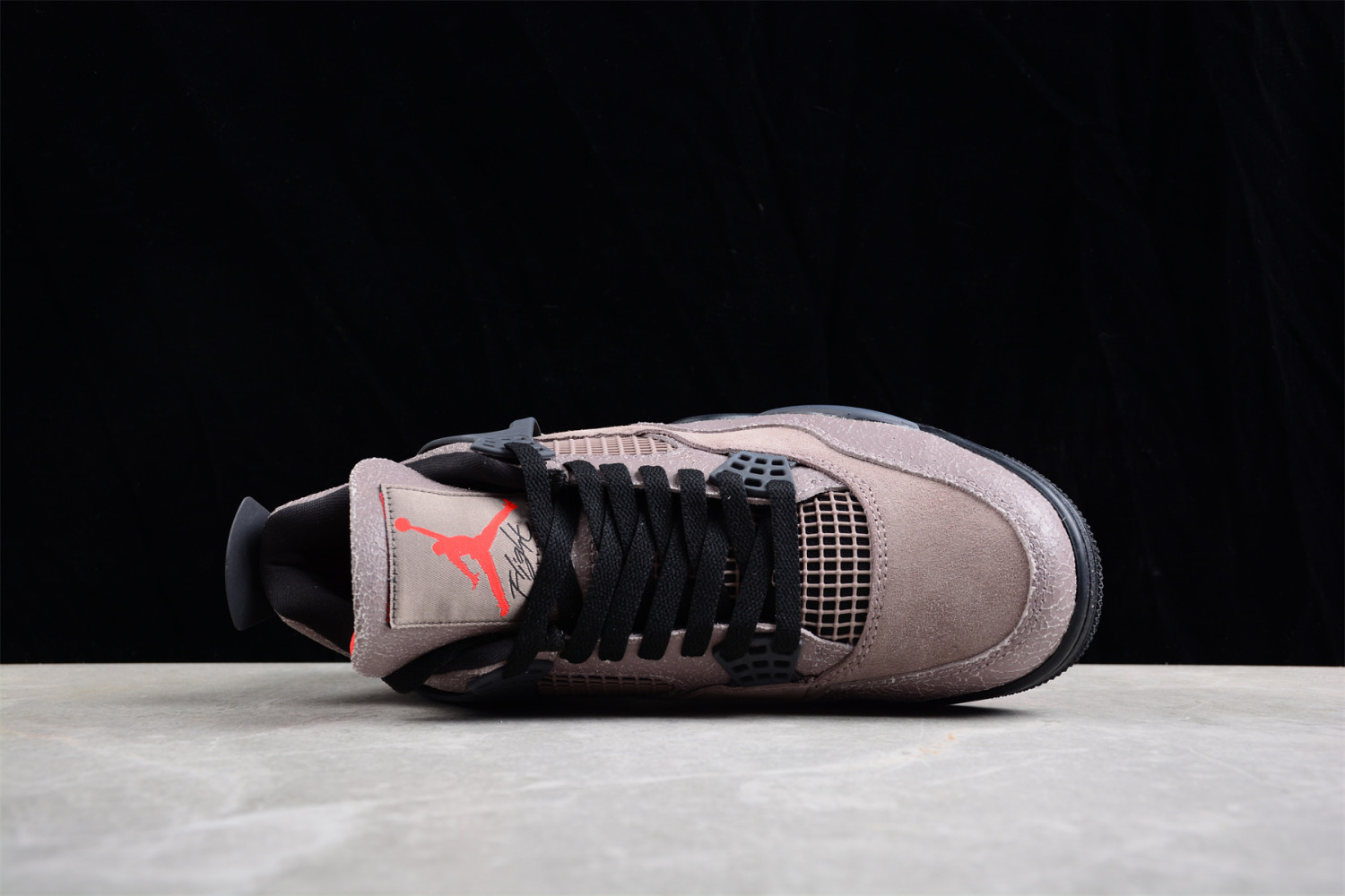 Jordan 4 Retro Taupe Haze DB0732-200