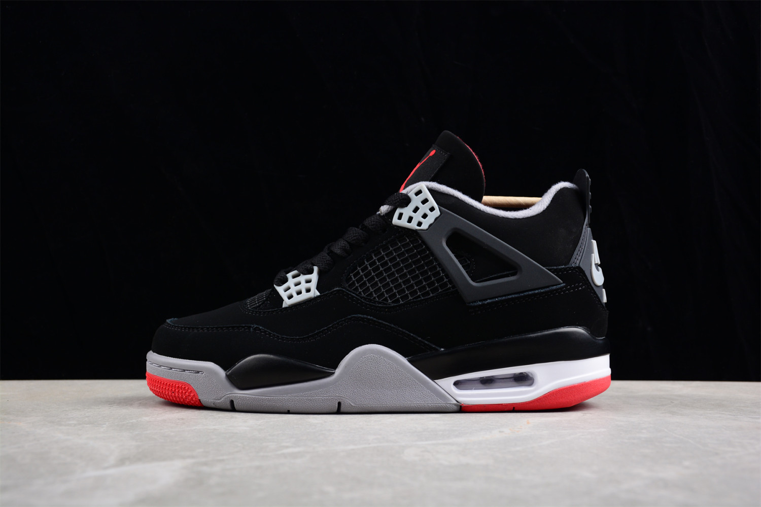 Jordan 4 Retro Bred (2019) 308497-060