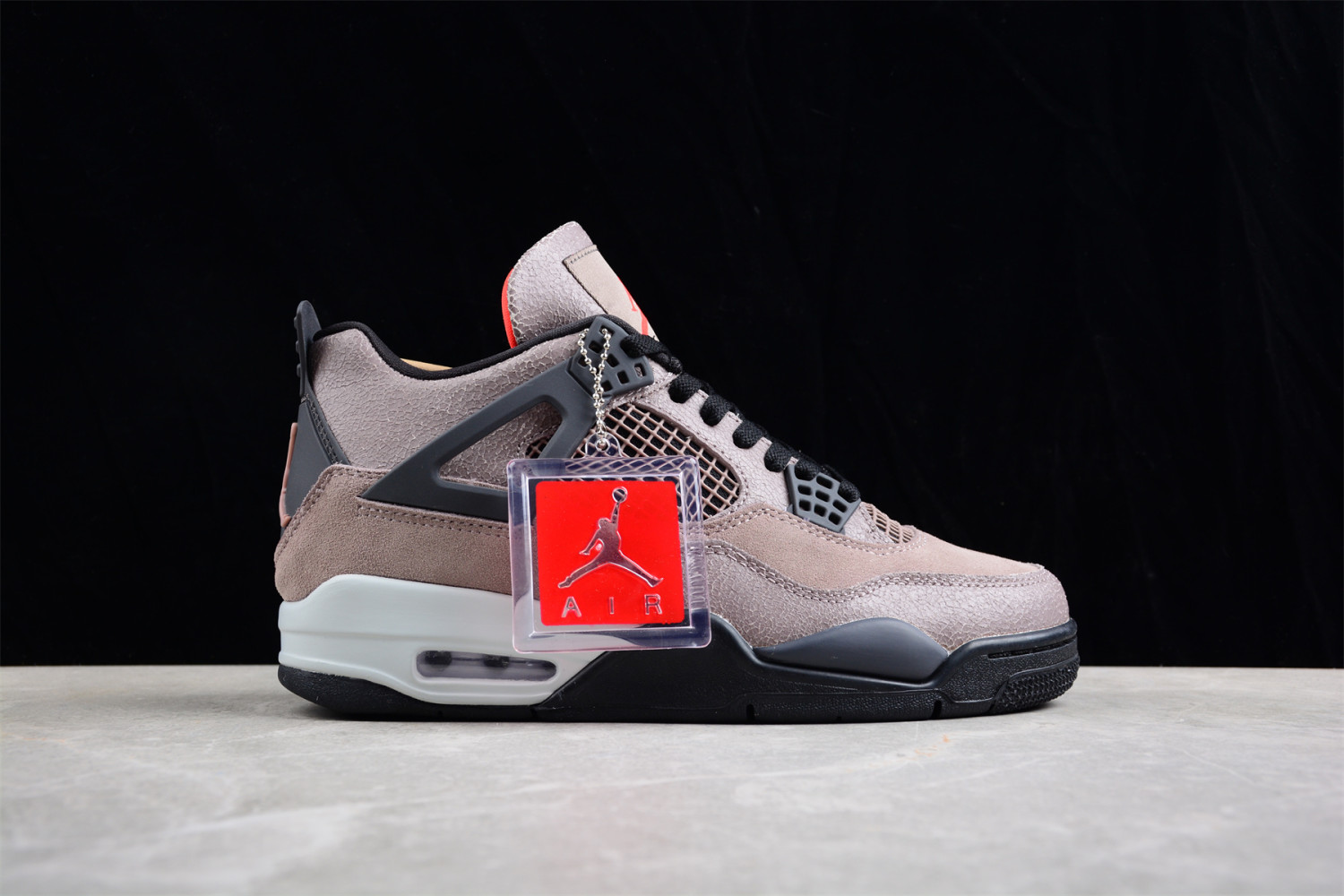 Jordan 4 Retro Taupe Haze DB0732-200