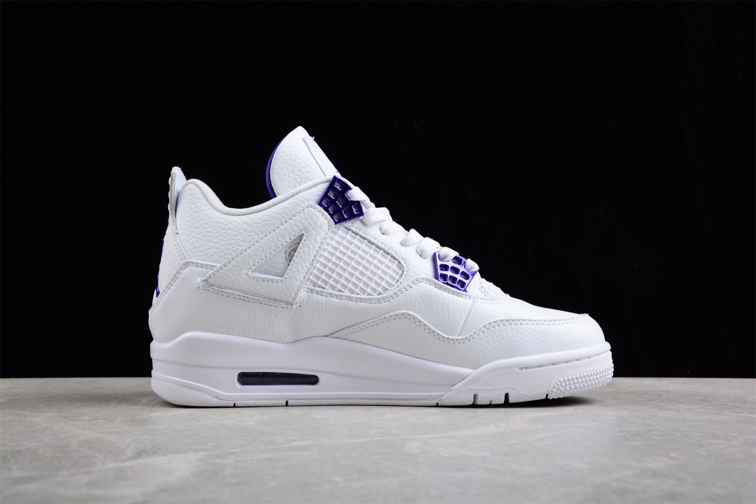 Jordan 4 Retro Metallic Purple CT8527-115