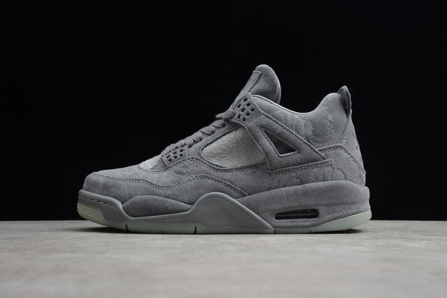 Jordan 4 Retro Kaws 930155-003