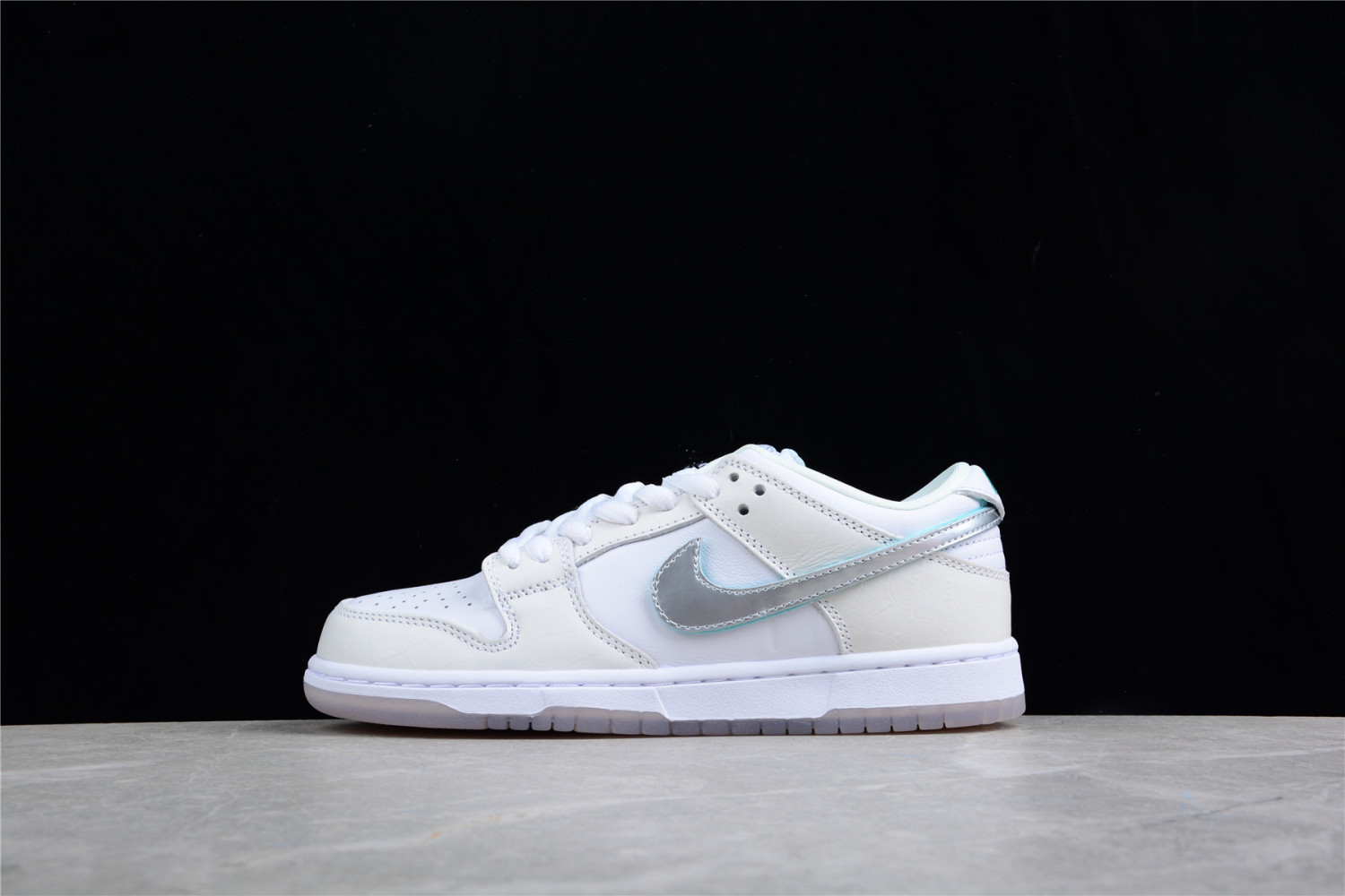 nike sb dunk low diamond S*pply co white diamond bv1310-100