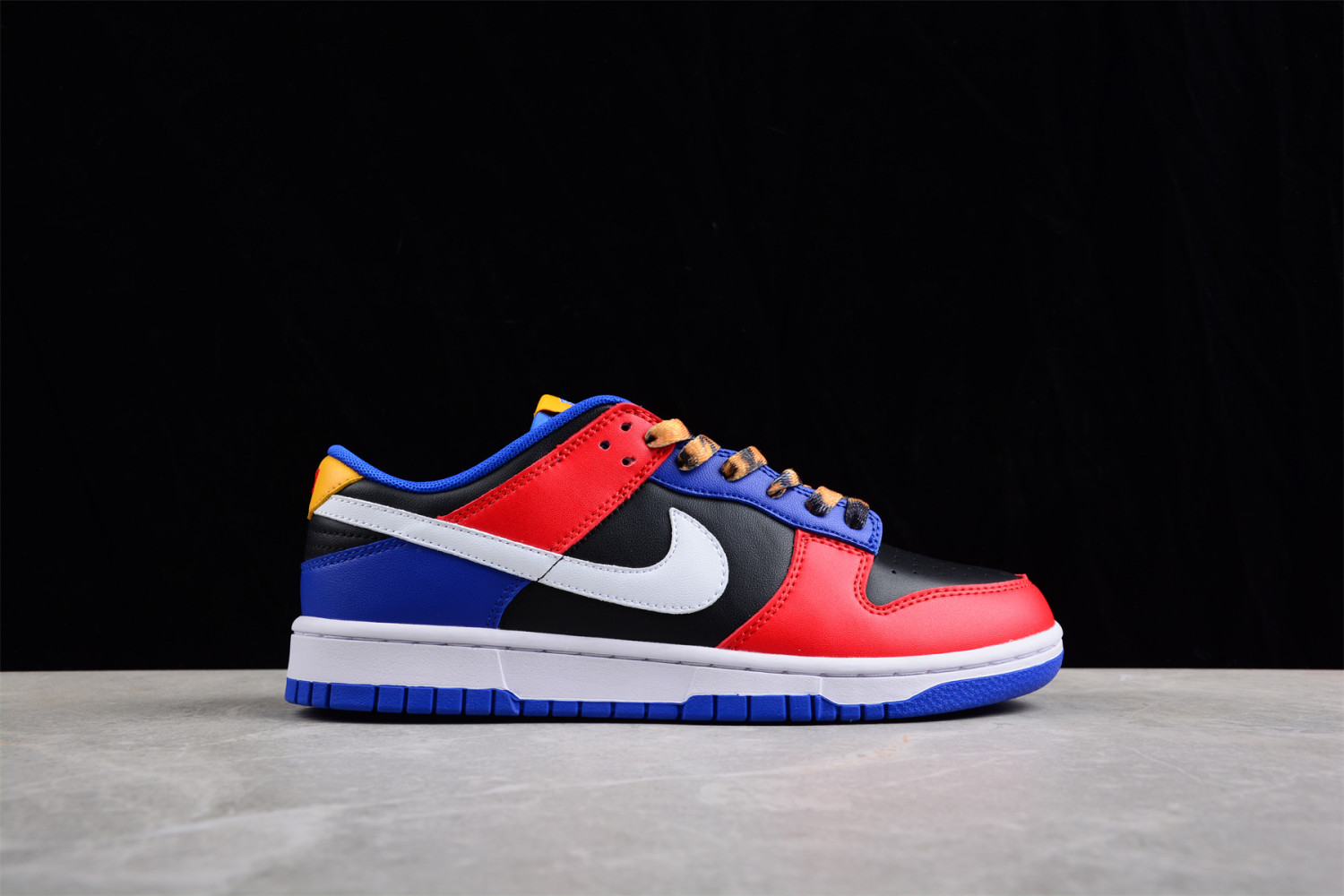 Nike Dunk Low Tennessee State University DR6190-100
