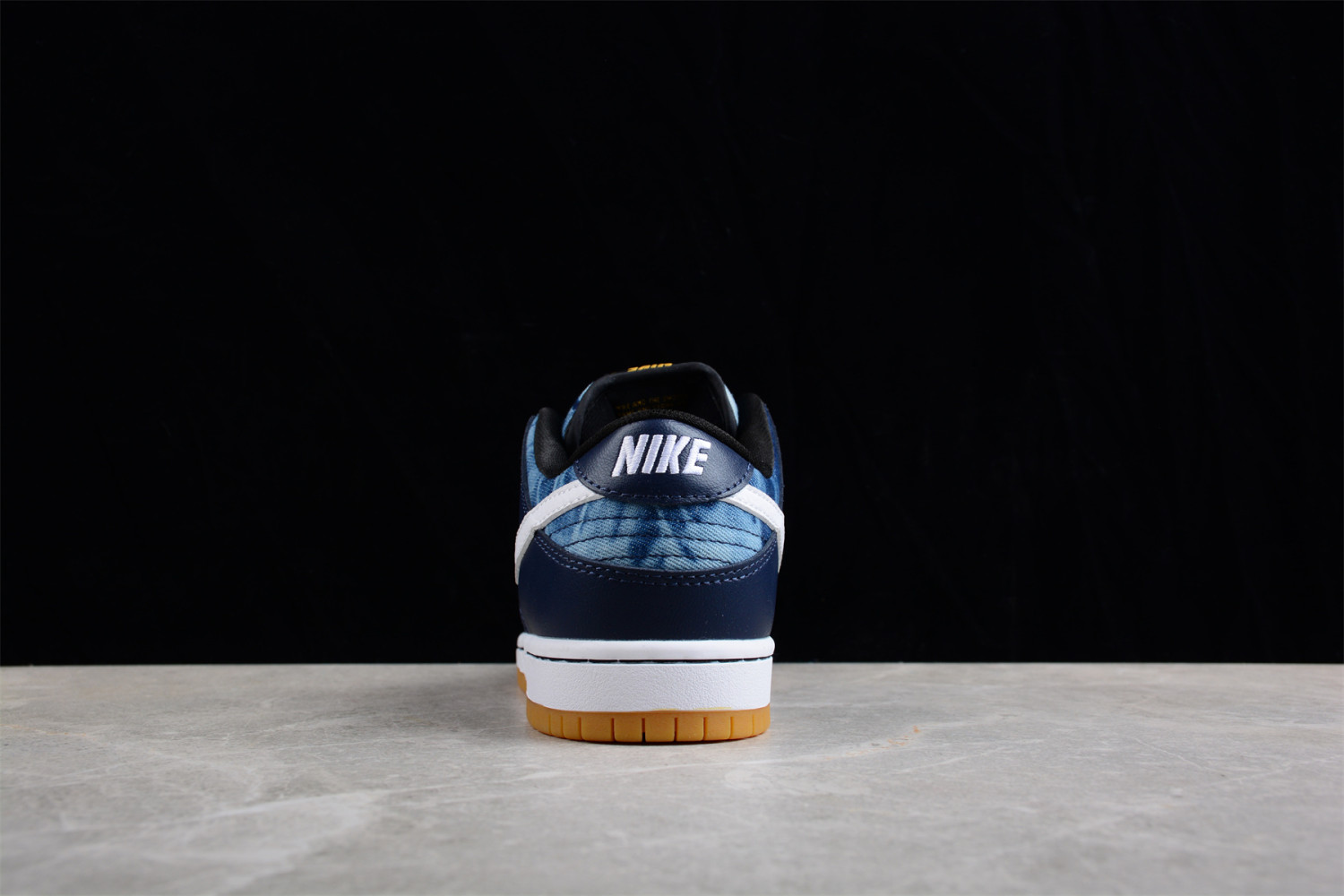 Nike SB Dunk Low Fast Times 745954-014