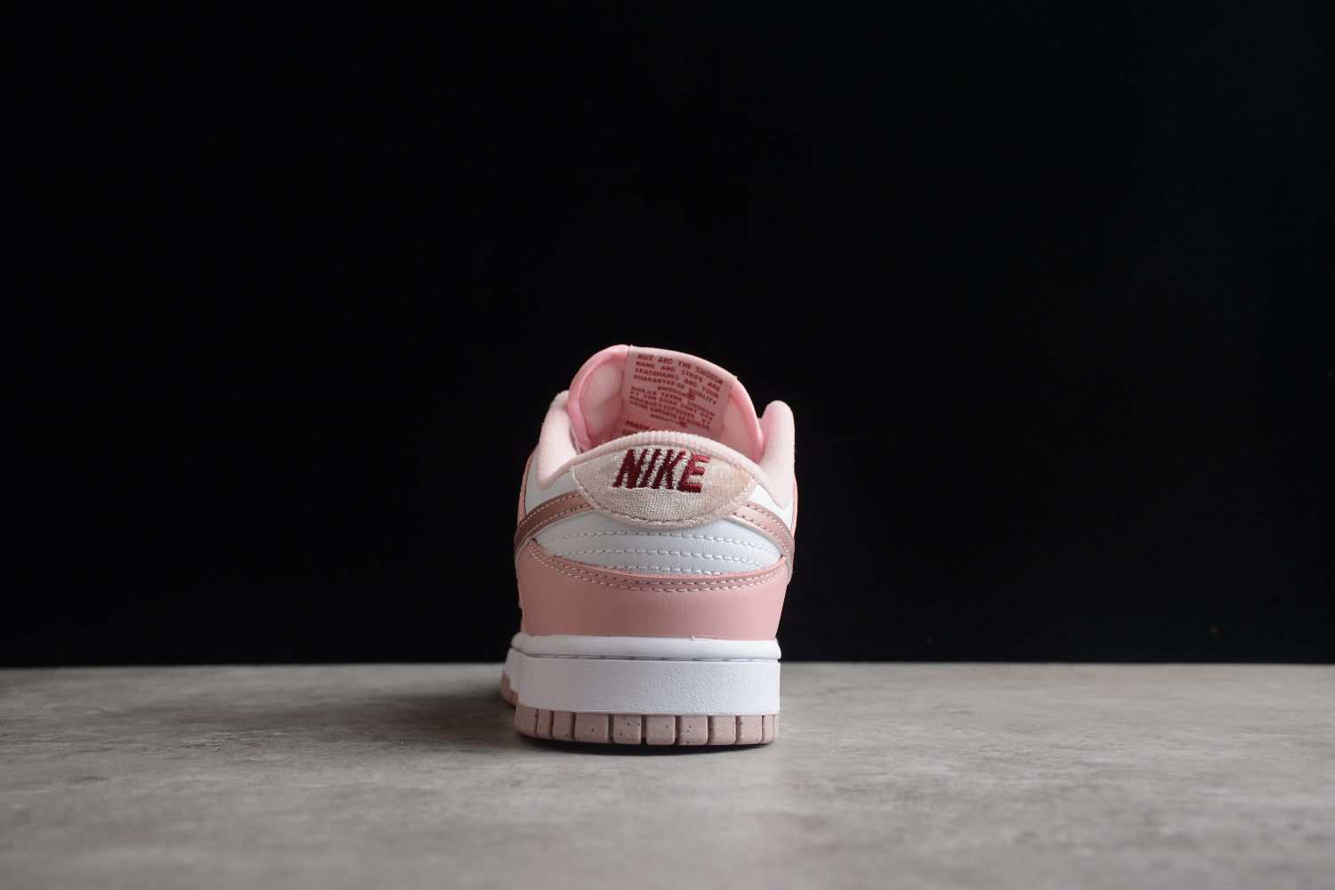Nike Dunk Low Pink Velvet (GS) DO6485-600