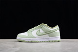 Nike Dunk Low SE Fleece Pack Honeydew (W) DQ7579-300