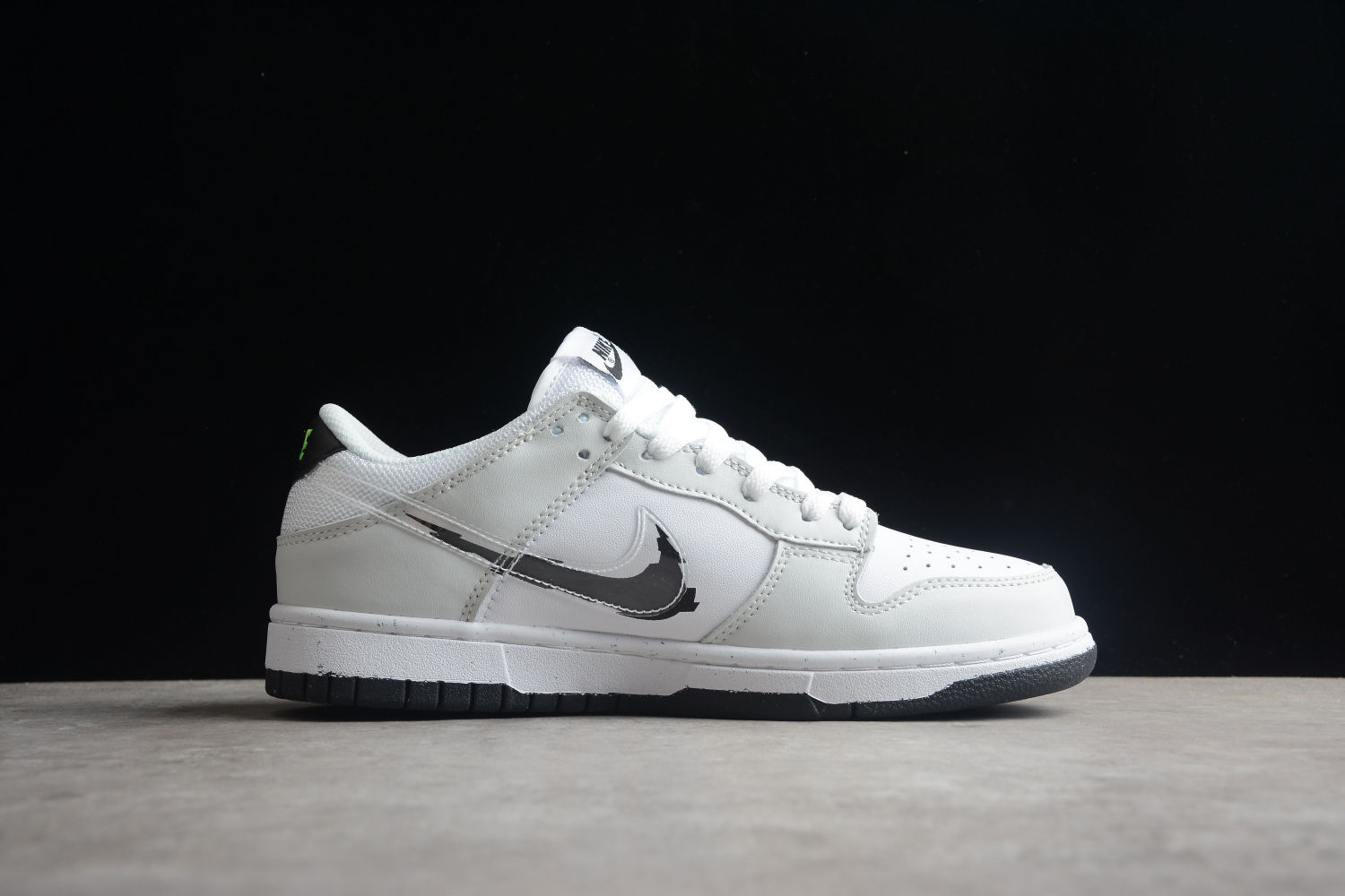 Nike Dunk Low Glitch Swoosh White Grey (GS) DV3033-001