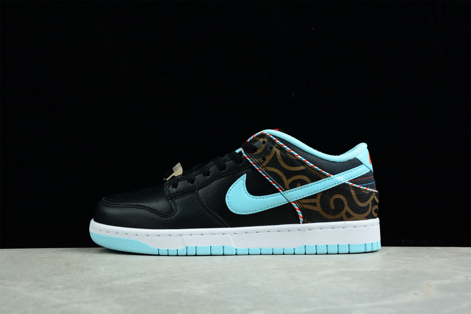 Nike Dunk Low SE Barber Shop Black DH7614-001