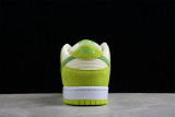 Nike SB Dunk Low Green Apple DM0807-300