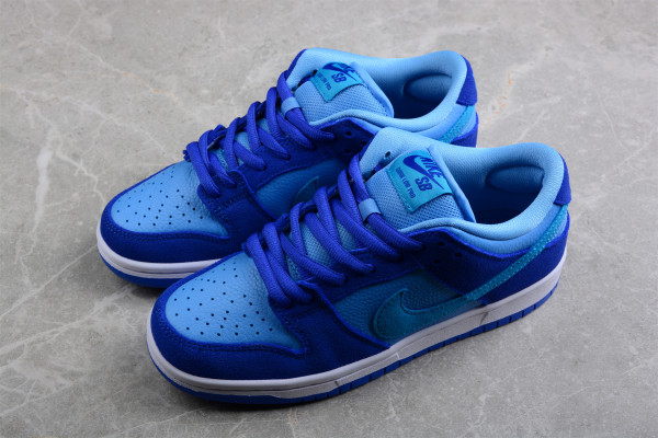 Nike SB Dunk Low Blue Raspberry DM0807-400