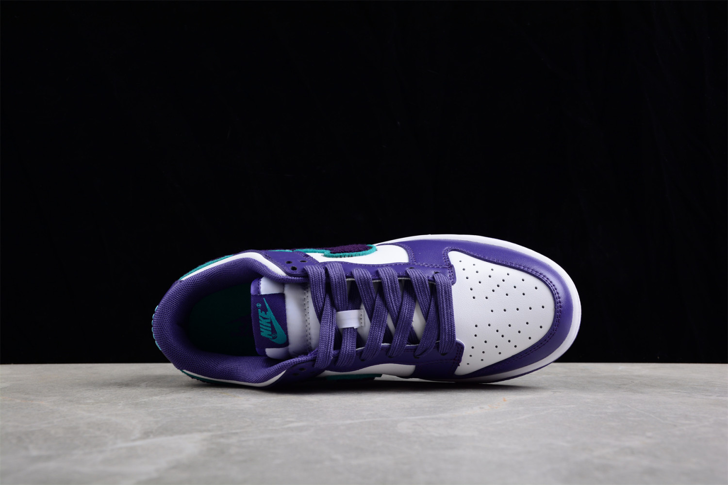 Nike Dunk Low Chenille Swoosh Sail Grand Purple DQ7683-100