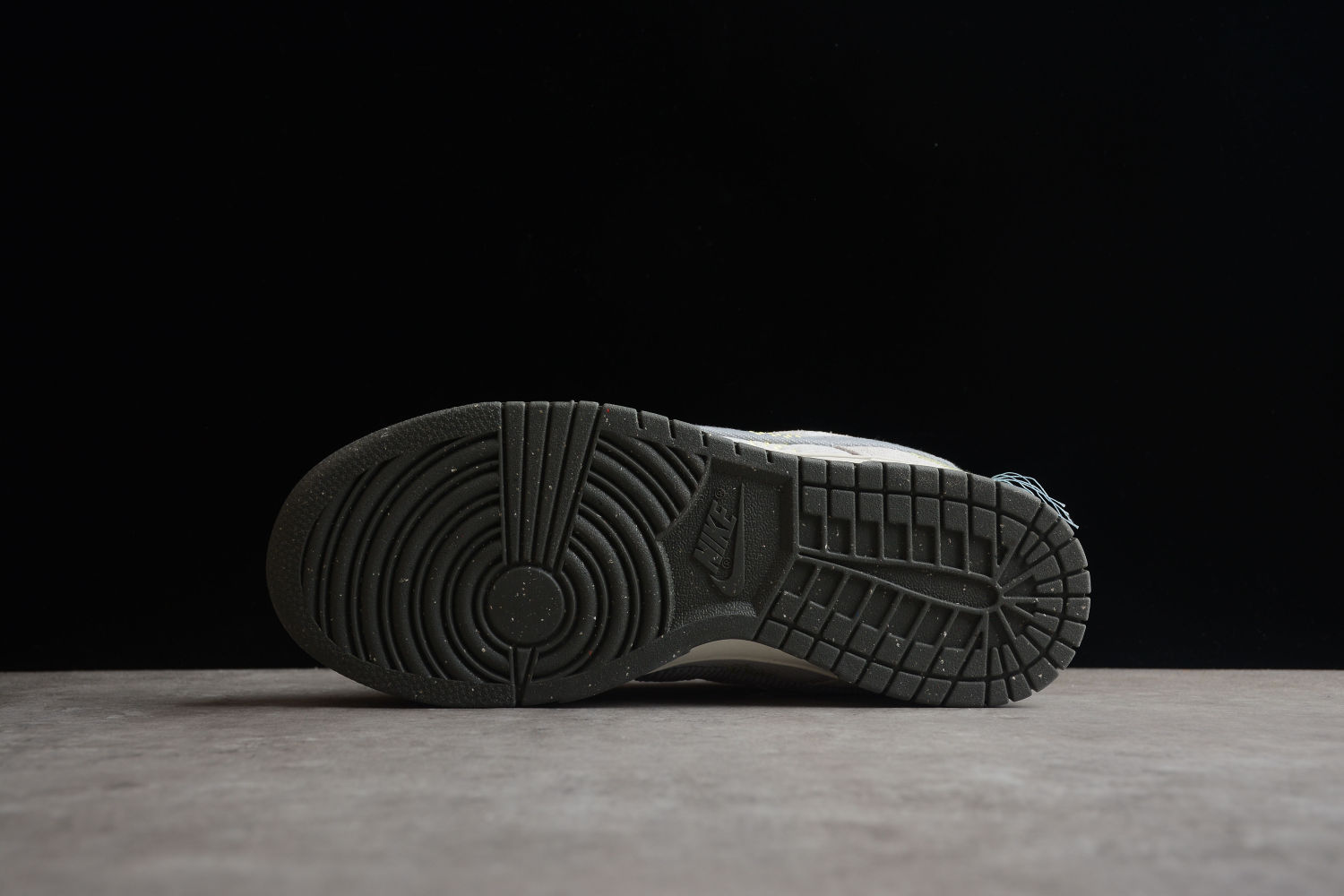 Nike Dunk Low On the Bright Side Photon Dust (W) DQ5076-001