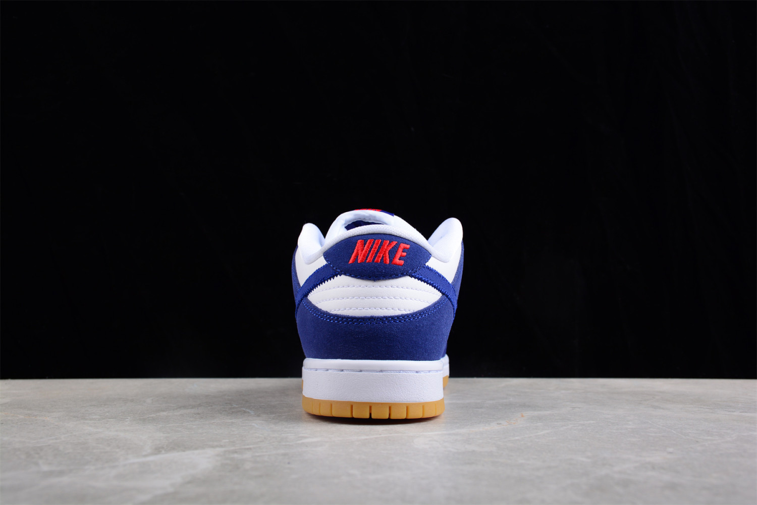 Nike SB Dunk Low Los Angeles Dodgers DO9395-400