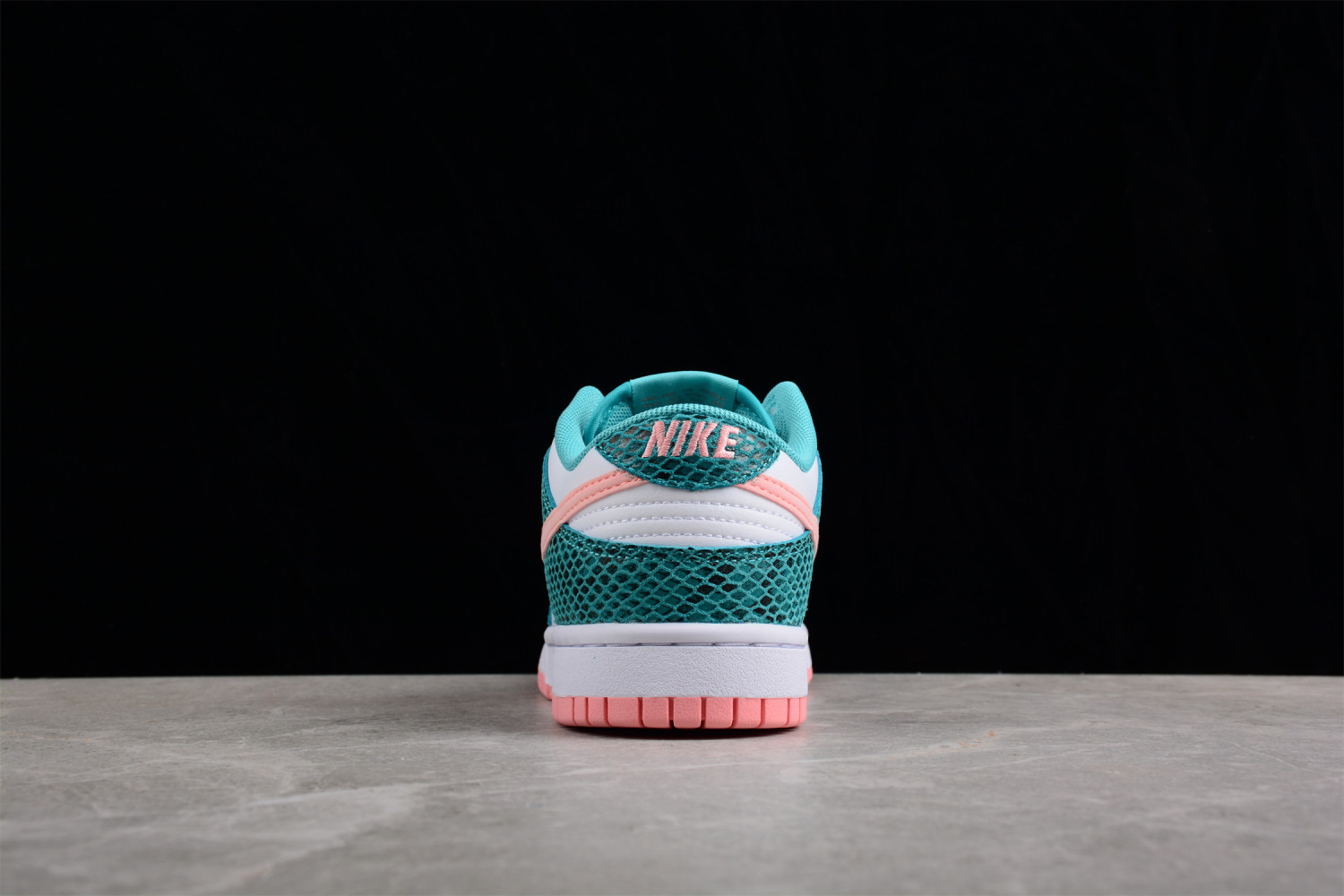 Nike Dunk Low Snakeskin Washed Teal Bleached Coral DR8577-300