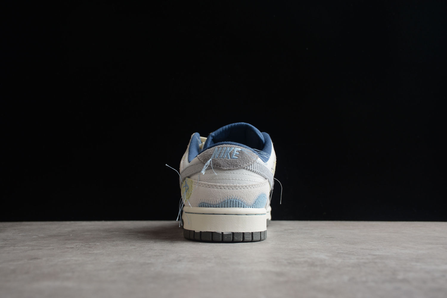 Nike Dunk Low On the Bright Side Photon Dust (W) DQ5076-001
