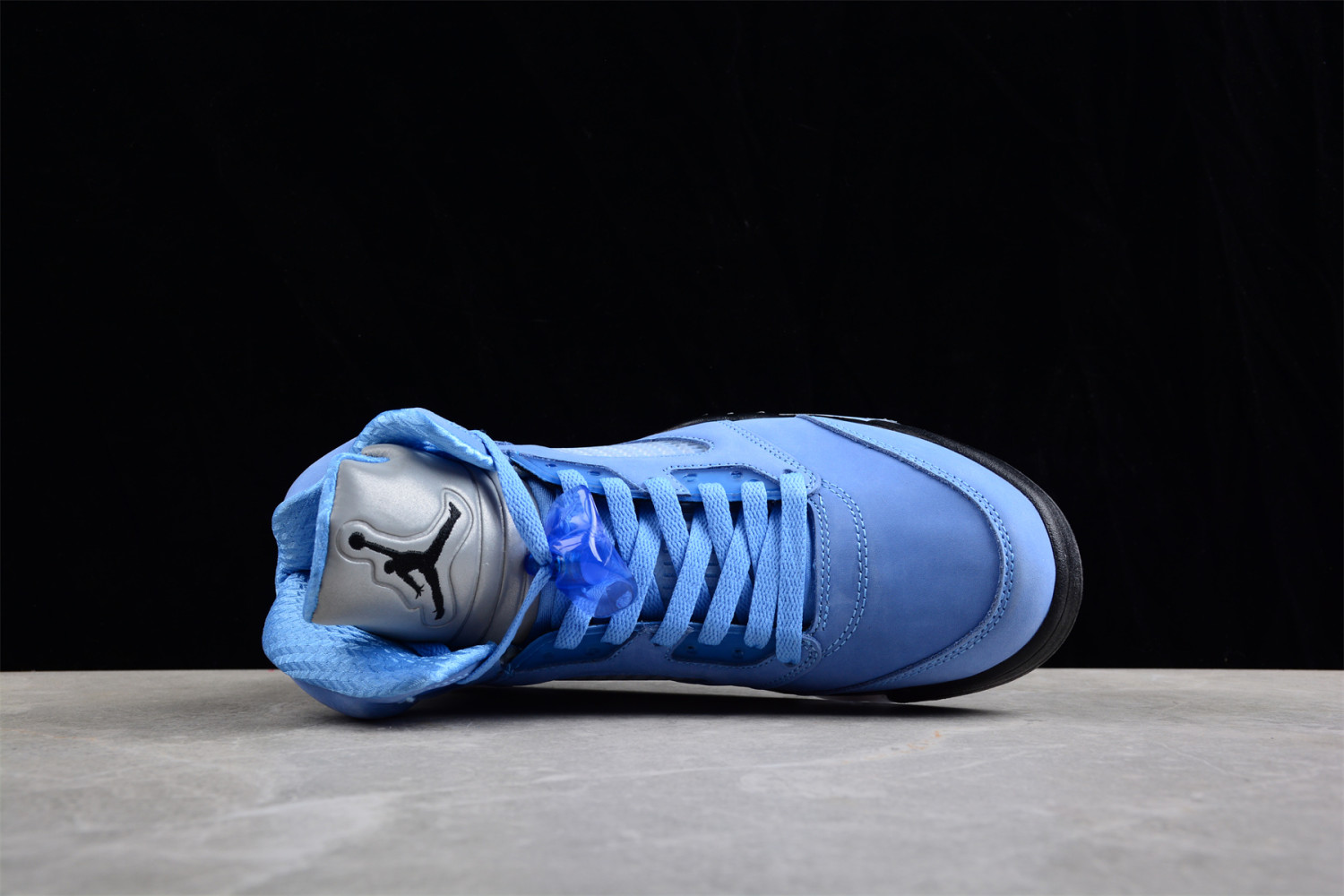 Jordan 5 Retro UNC University Blue DV1310-401