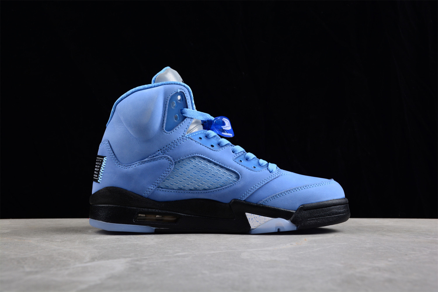 Jordan 5 Retro UNC University Blue DV1310-401