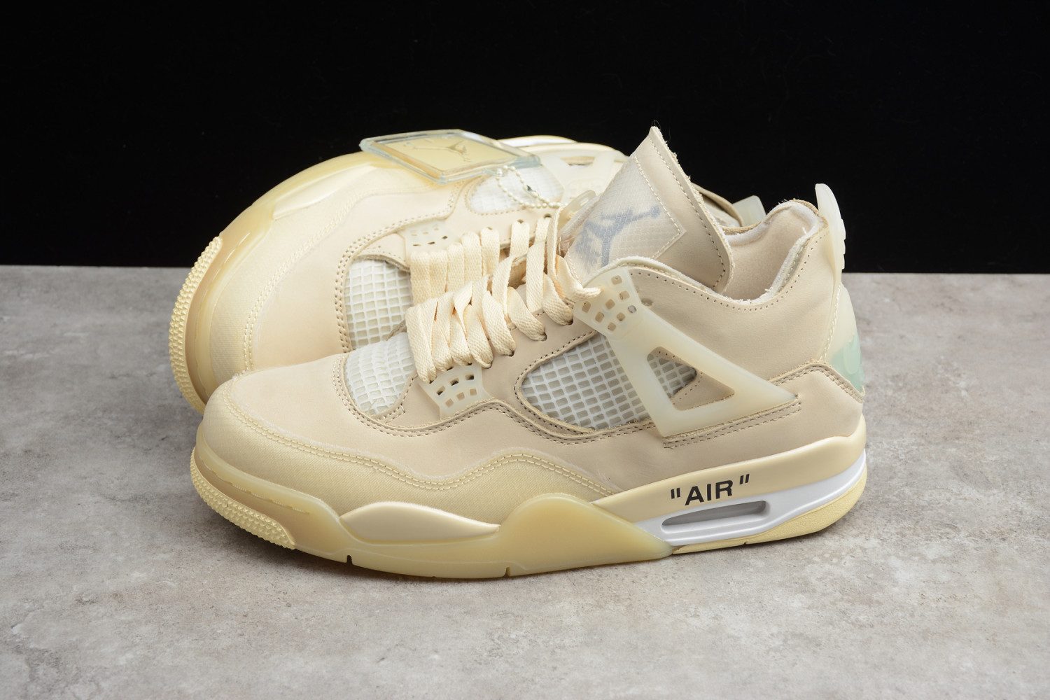 Air Jordan 4 Retro off-white sail CV9388-100