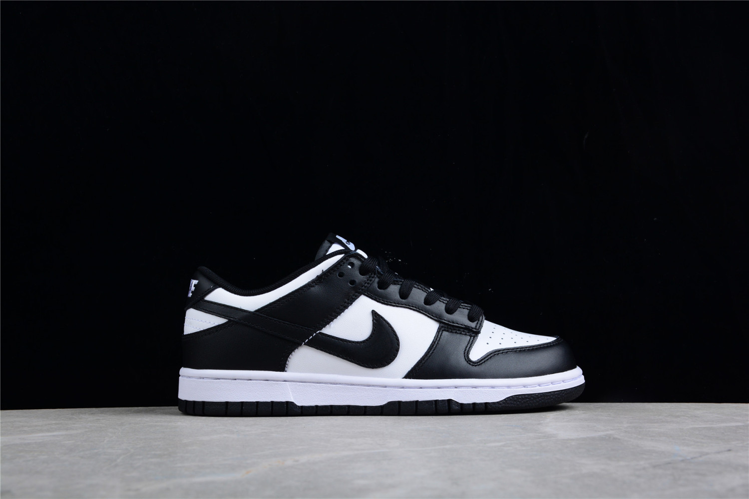 Nike Dunk Low Retro White Black Panda (2021) DD1391-100