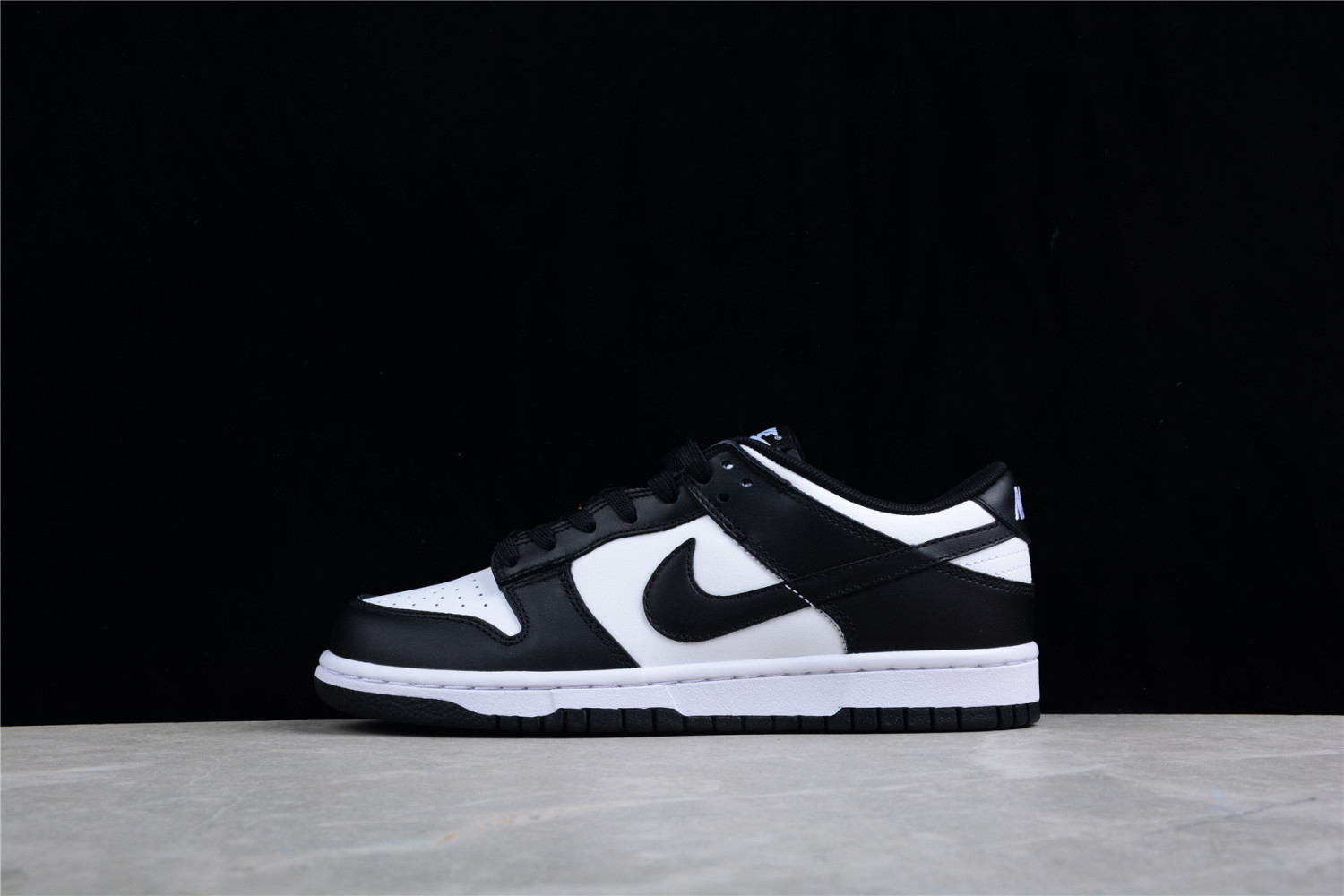 Nike Dunk Low Retro White Black Panda (2021) DD1391-100