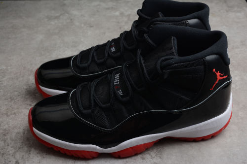 Jordan 11 Retro Playoffs Bred (2019) 378037-061