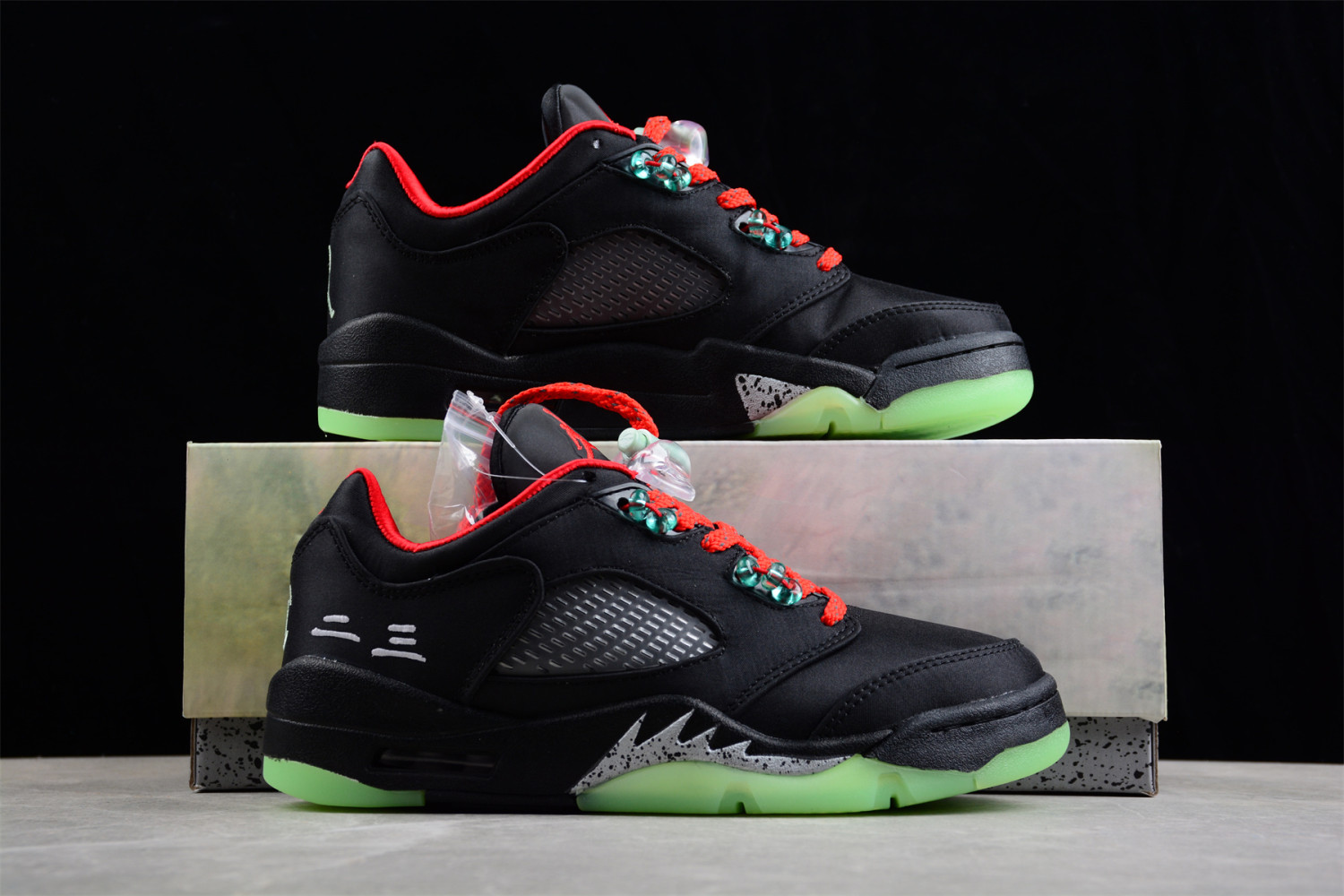 Jordan 5 Retro Low CLOT Jade DM4640-036