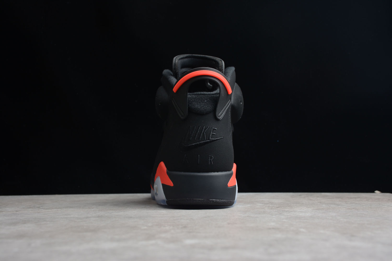 Jordan 6 Retro Black Infrared (2019) 384664-060